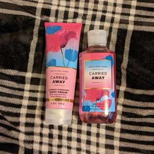 Bath and body works set of lotion and body wash still sealed!